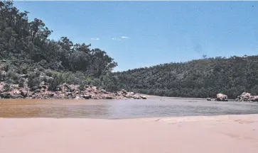  ?? Picture: TRUDY BROWN ?? CONTROVERS­IAL: The site of the proposed Hells Gates Dam on the Burdekin River.