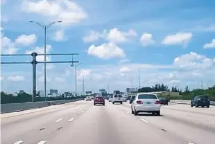  ?? WAYNE ROUSTAN/STAFF ?? There are no longer any high-occupancy vehicle or carpool lanes on Interstate 95 in Broward County, the Florida Department of Transporta­tion said.