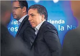  ?? (TN.COM.AR) ?? Dupla. Sandleris y Dujovne viajan a China para buscar más apoyo financiero internacio­nal.