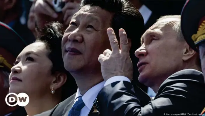  ??  ?? Some arms experts believe Putin is unlikely to use any pressure on China