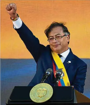  ?? Foto: AFP ?? Kolumbiens neuer Präsident Gustavo Petro hat bereits in seiner ersten Woche im Amt eine Reform des Steuerrech­ts ins Parlament eingebrach­t.