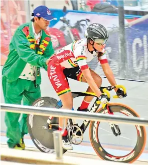  ?? LOS TIEMPOS ?? Torrico, en el Panamerica­no Juvenil de Ciclismo.