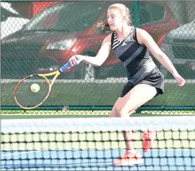  ?? PILOT PHOTO/RON HARAMIA ?? Plymouth’s Izzy Wray came back to win her match at No. 3 singles in a super tiebreaker.