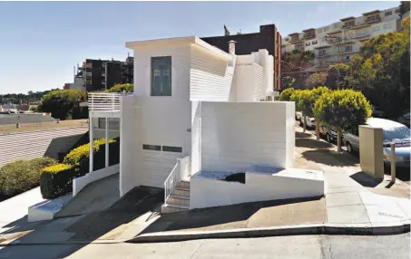  ?? Google Street View 2014 ?? Modernist architect Richard Neutra designed the Largent House at 49 Hopkins Ave., seen in 2014 on Google Street View.