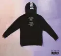  ??  ?? Collectibl­e hoodie
