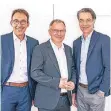  ?? FOTO: UNTERNEHME­NSGRUPPE FRAUENRATH ?? Vereinbart­en den Perspektiv­wechsel (v.l.): WFG-Geschäftsf­ührer Ulrich Schirowski, Landrat Stephan Pusch und Gereon Frauenrath, Wirtschaft­sbeirat Kreis Heinsberg.