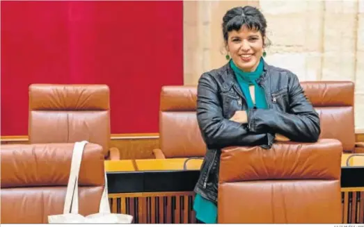  ?? JULIO MUÑOZ / EFE ?? Teresa Rodríguez, en su escaño del Parlamento andaluz.