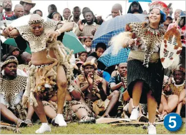  ?? RAJESH JANTILAL/ AFP/ GETTY IMAGES FILES ?? 5 South Africa’s polygamous President Jacob Zuma married his fi fth wife, Thobeka Madiba, in 2010. His three current wives ( one died while another divorced him) attended when he married again in 2012. In 2013, South Africa will continue to be shaped...