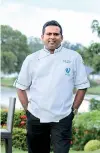  ??  ?? Chef Buddhika Samaraseke­ra