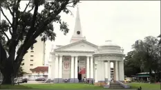  ??  ?? RASA EROPA: St George Church berdiri cantik di daerah Padang Kota Lama. Kawasan ini dipenuhi bangunan bergaya kolonial.