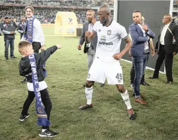  ?? LEON LESTRADE | African News Agency ( ANA ) ?? LET’S JIVE, GUY: Cape Town City’s young front man Mateo Manousakis had every reason to celebrate with the players after beating SuperSport United 4-1 on penalties on Saturday evening.