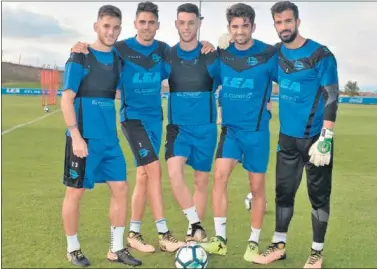  ??  ?? DEL MADRID A VITORIA. Medrán, Sobrino, Burgui, Enzo Zidane y Pacheco tienen pasado blanco.