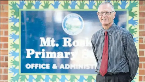  ?? Photo: JASON OXENHAM ?? Farewell: Bas Barriball is retiring after 18 years as Mt Roskill Primary School principal.