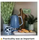  ??  ?? Practicali­ty was as important to Maya as style, and she’s been able to balance both in her sleek kitchenett­e with an easy-clean, stainless steel splashback