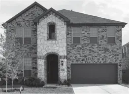  ??  ?? The Alder plan by HistoryMak­er is a 3,176-square-foot, two-story home featuring an open design with five bedrooms and four baths.