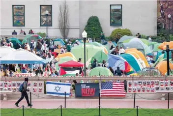  ?? ?? A pro-palestinia­n encampment at Columbia University in New York on Wednesday. — AFP