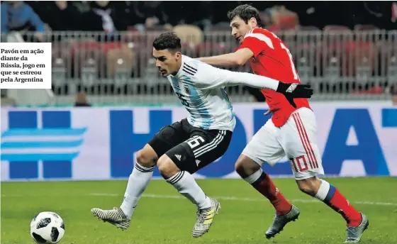  ??  ?? Pavón em ação diante da Rússia, jogo em que se estreou pela Argentina