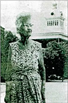  ?? SUBMITTED PHOTO ?? A distinguis­hed and imposing Alliene DeChant with Kutztown University in the background. No one loved the native Pennsylvan­ia Dutch people as much as she, and wrote extensivel­y on her shared heritage in her popular novels and as editor of the Kutztown...