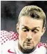  ?? BILD: SN/APA/AFP ?? Leipzigs Stefan Ilsanker ist bereit, Schalke zu ärgern.