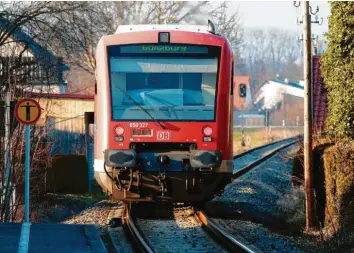  ?? Archivfoto: Bernhard Weizenegge­r ?? Nur wenige Züge sind auf der Mittelschw­abenbahn unterwegs.