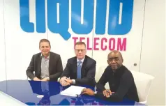  ?? CEO ?? Strive Masiyiwa (far right), with Liquid Nic Rudnick and Troy Reynolds of Tata Communicat­ions, 2016: Liquid is planning expansion across Africa