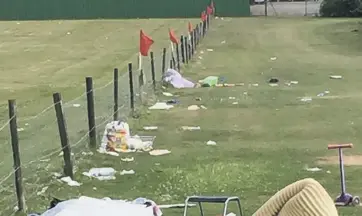  ??  ?? Above, rubbish strewn across the field in Oaklands Park. Below, travellers arrive in Tangmere
