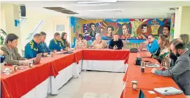  ?? Foto ?? La comisión de seguimient­o se reunió este fin de semana con autoridade­s y delegados del Gobierno. /