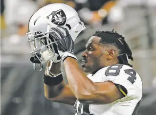  ?? Rick Scuteri / Associated Press ?? Antonio Brown’s search for the right helmet has been trying the Raiders’ patience.