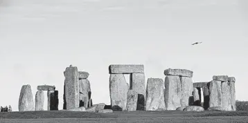  ?? ALASTAIR GRANT/AP 2013 ?? A tunnel near the prehistori­c Stonehenge monument in Englandwou­ld help ease severe traffic congestion in the area.