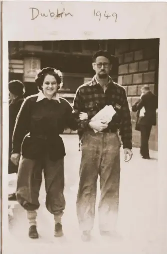  ??  ?? THE WANDER YEARS. Elsa Joubert with Klaas Steytler in Dublin in 1949. They married the following year.