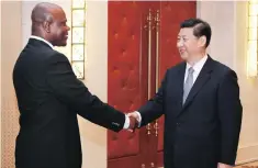  ??  ?? ASIAN TIGER: AT THE WEF in China in 2011, Mutambara is seen with Chinese President Xi Jinping.