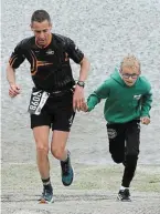  ?? | PHOTO : DIDIER ROUXEL ?? Sylvain Morin et son fils Zohan.