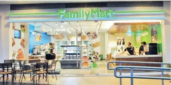  ?? PHOTO FROM PHOENIXFUE­LS.PH ?? SHAKING UP THE COMPETITIO­N. Phoenix Petroleum is set to bring Family Mart, which it acquired recently, to the Davao market soon, providing Dabawenyos a new option for a convenienc­e store.