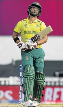  ?? Picture: GETTY IMAGES/ ANDY KEARNS ?? THAT CRUMBLING FEELING: South Africa’s JP Duminy shows his despair after being bowled by Mustafizur Rahman of Bangladesh during the Group Stage match of the ICC Cricket World Cup at The Oval. Proteas will have to up their game when they face India in Southampto­n on Wednesday.