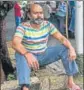  ?? PRATIK CHORGE/HT PHOTO ?? ■ Uday Konar sits at his hawking space in Colaba. His father used to run a newspaper stall at the spot since 1960s.