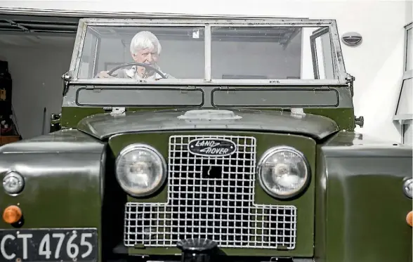  ?? BRADEN FASTIER / STUFF ?? Kerry Neal in the 1961 Land Rover that was completely stripped and reassemble­d with parts sourced from around the world.