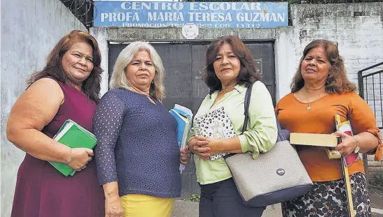  ?? ?? Lutecia, Audrey, María y Zoila aseguraron que su principal sueño es contribuir con la alfabetiza­ción de niños en la ciudad de Aguilares.