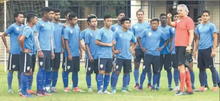  ?? AIFF PHOTO ?? India under17 coach Luis Norton de Matos and his wards during a training session in New Delhi on Thursday.