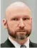  ??  ?? Anders Breivik BEIM ZOLL AUFGEFLOGE­N