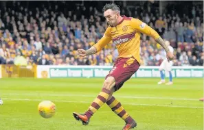  ??  ?? HERE WE BOW Well are on their way to the points as Ryan Bowman nets