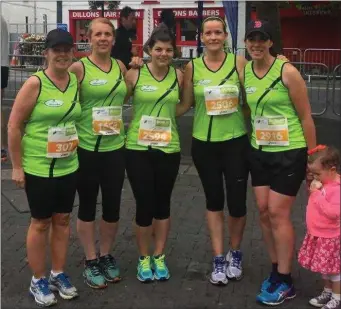  ??  ?? Some of the Duleek & District AC contingent at the Fingal 10k.