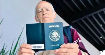  ?? ROBERTO RODRÍGUEZ HERNÁNDEZ ?? El tiempo de trámite y entrega del pasaporte es de 50 minutos a una hora y media. /