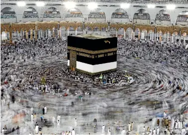  ?? PHOTO: REUTERS ?? Muslims pray at the Grand Mosque ahead of the annual haj pilgrimage in Mecca, Saudi Arabia.