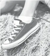  ?? DREAMSTIME/TNS ?? Chuck Taylors are cute, but they offer no support.