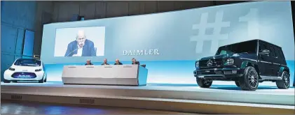  ?? PHOTOS PROVIDED TO CHINA DAILY ?? Daimler’ senior executives attend the company’s annual press conference.