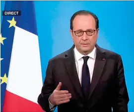  ??  ?? Gravité. Jeudi 1er décembre au soir, François Hollande annonce à la télévision qu’il ne briguera pas un second mandat présidenti­el