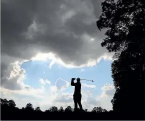  ?? GETTY IMAGES ?? There wasn’t much to cloud Tiger Woods’ day as he took a three-shot lead at the Tour Championsh­ip.