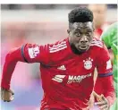  ??  ?? 2. 11. 2000: Flüchtling­skind Alphonso Davies kam über Kanada nach Bayern