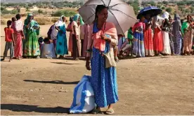  ?? Photograph: Ashraf Shazly/AFP/Getty Images ?? Ethiopian refugees arrive in Sudan after fleeing fighting in Tigray. The Ethiopian prime minister has given rebels 72 hours to surrender.