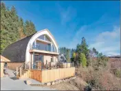  ??  ?? The Jill Strawbale House in Strontian uses straw bales as its main form of insulation.